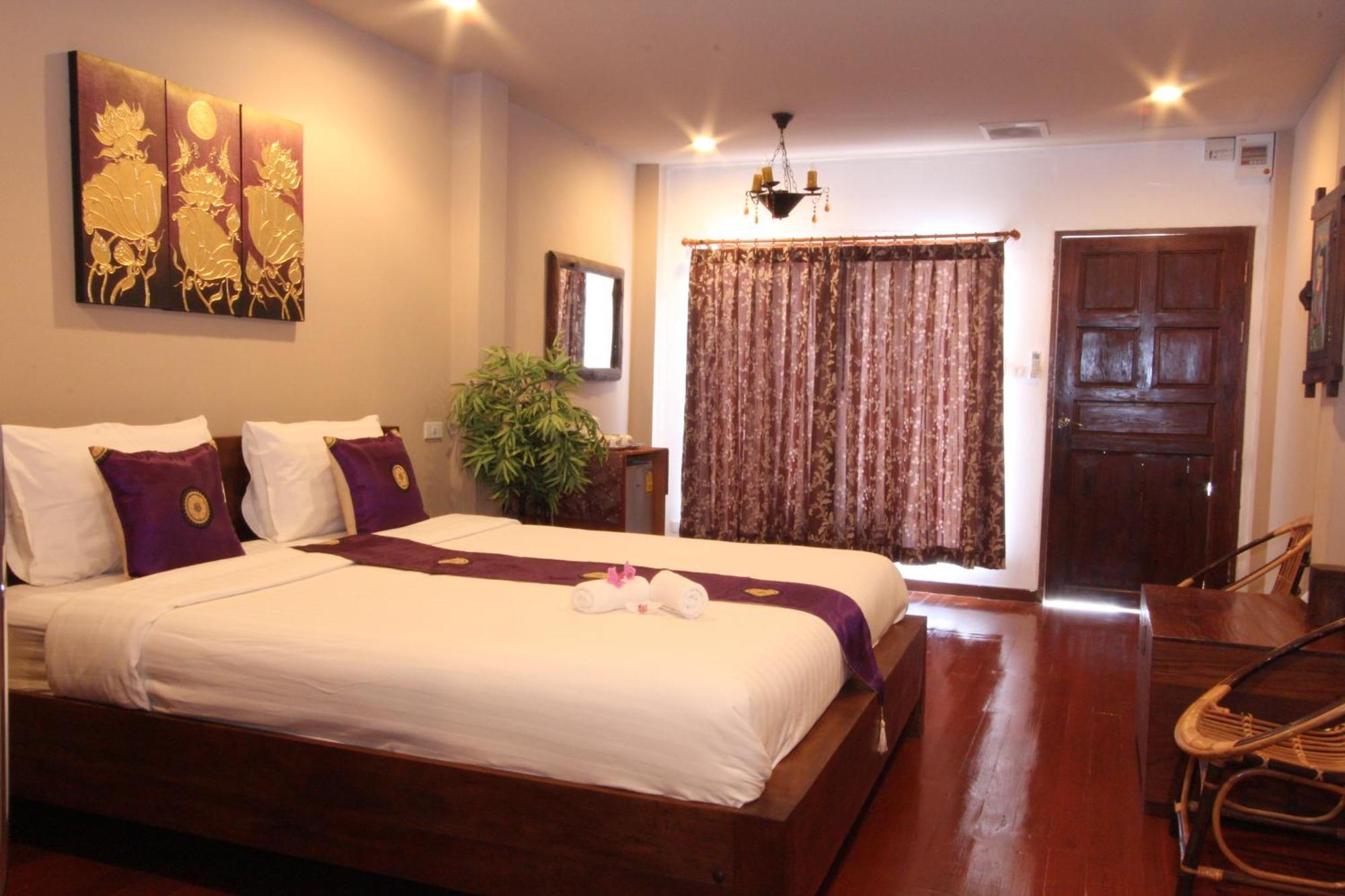 Thongran'S House Hotel Chiang Mai Quarto foto